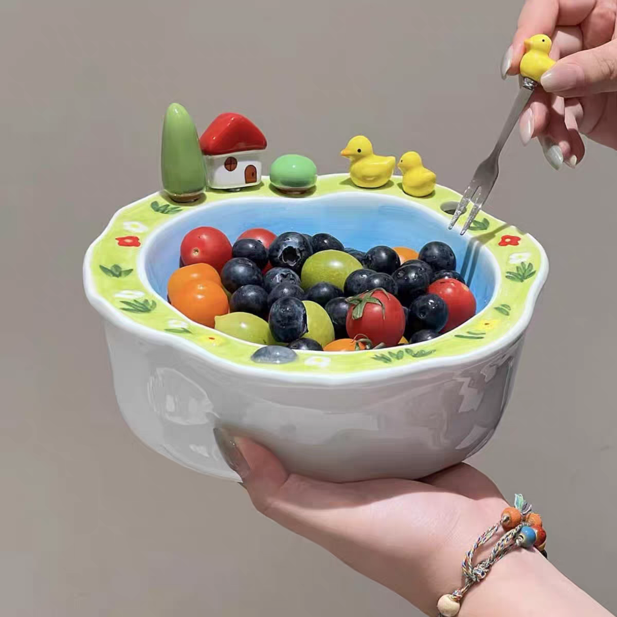 Cute Ceramic Fruit Bowl with Matching Forks – Decorative Fruit Serving Dish for Home, Living Room, and Coffee Table.
