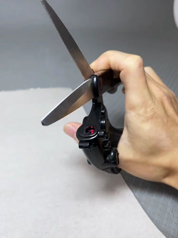 New Laser Home Scissors – Infrared Straight-Line Tailoring & Curtain Cutting Multi-Function Scissors